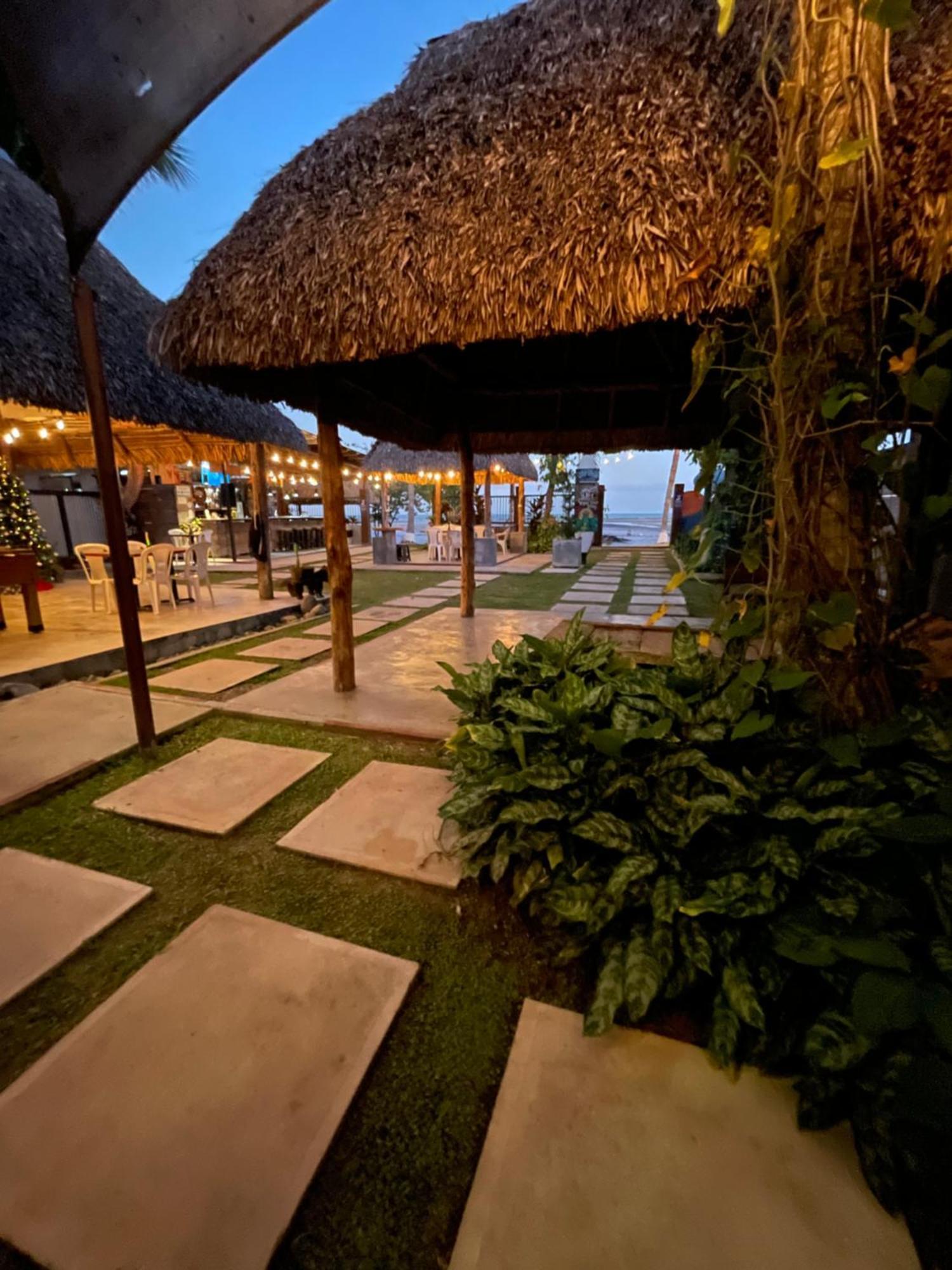 San Carlos Surf Resort & Eco Lodge Bagian luar foto