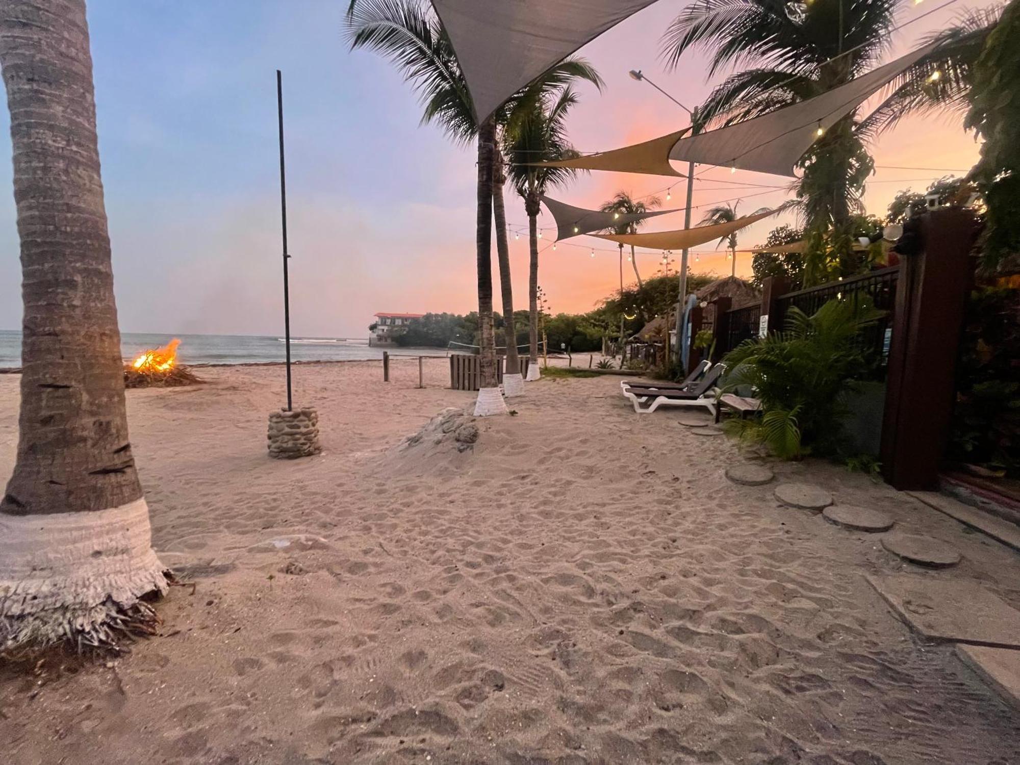 San Carlos Surf Resort & Eco Lodge Bagian luar foto